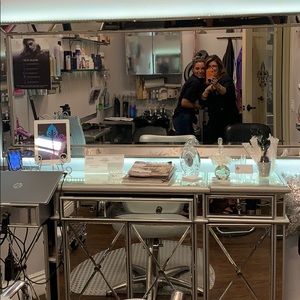 Meet your Posher, Betty